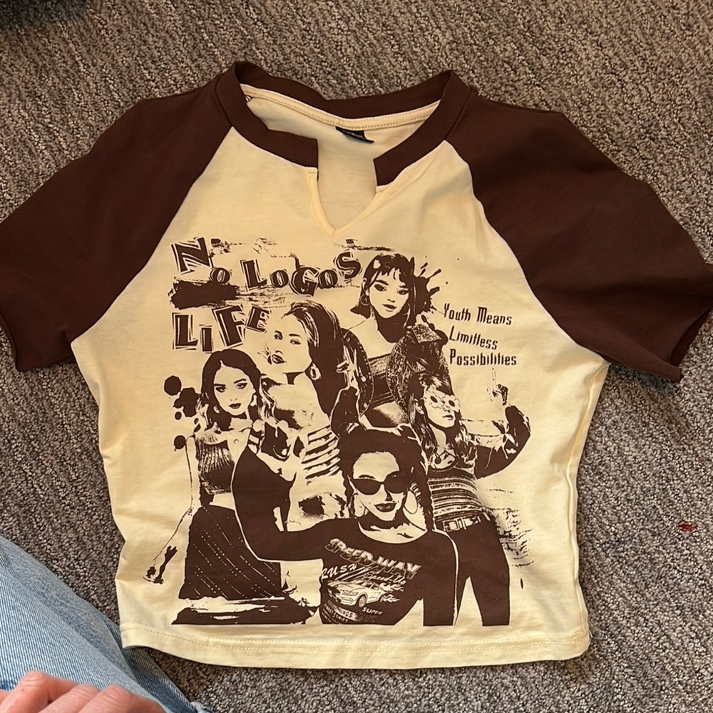 Graphic Henley crop top